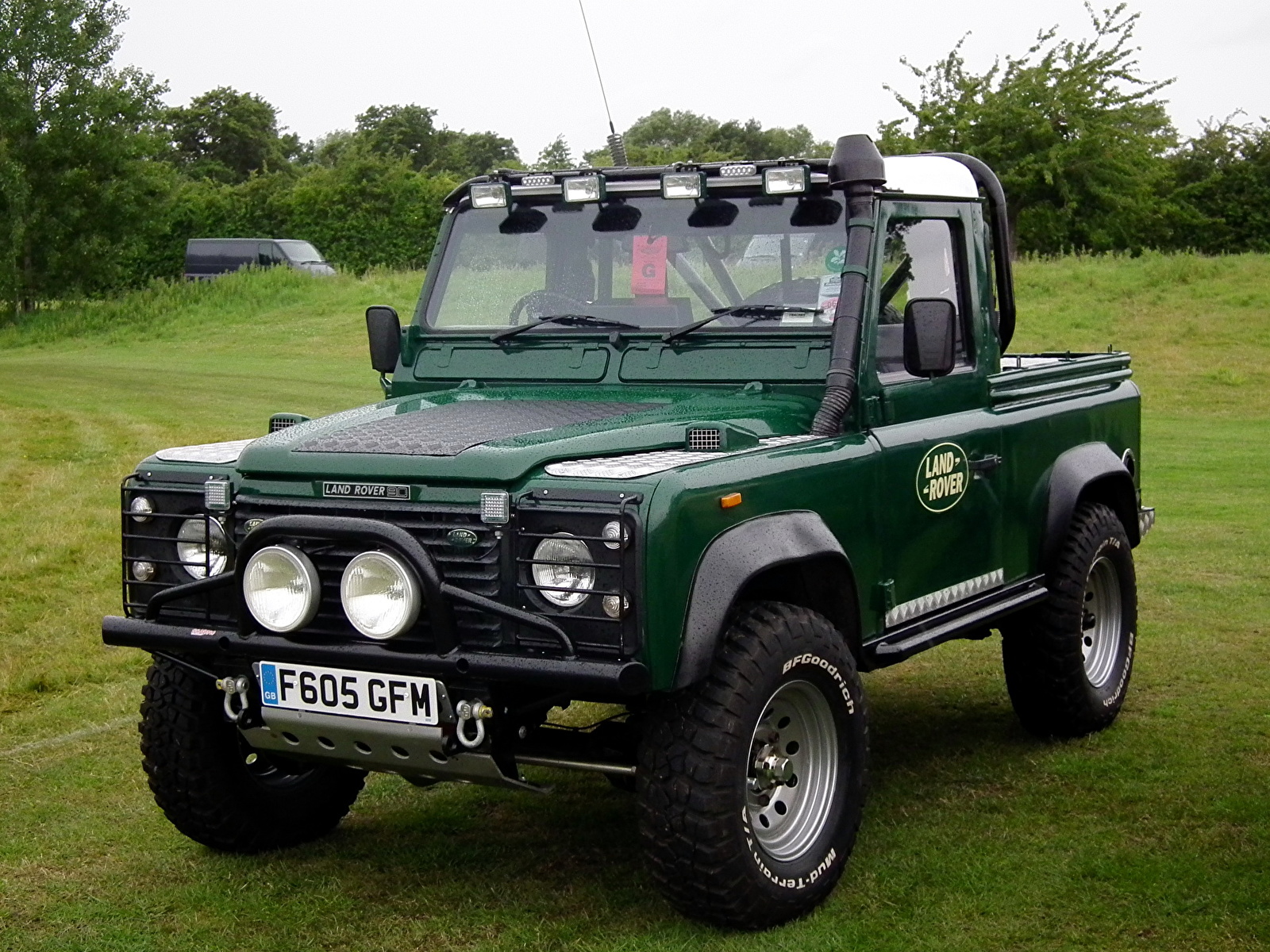 Land Rover Defender 1970 родстер