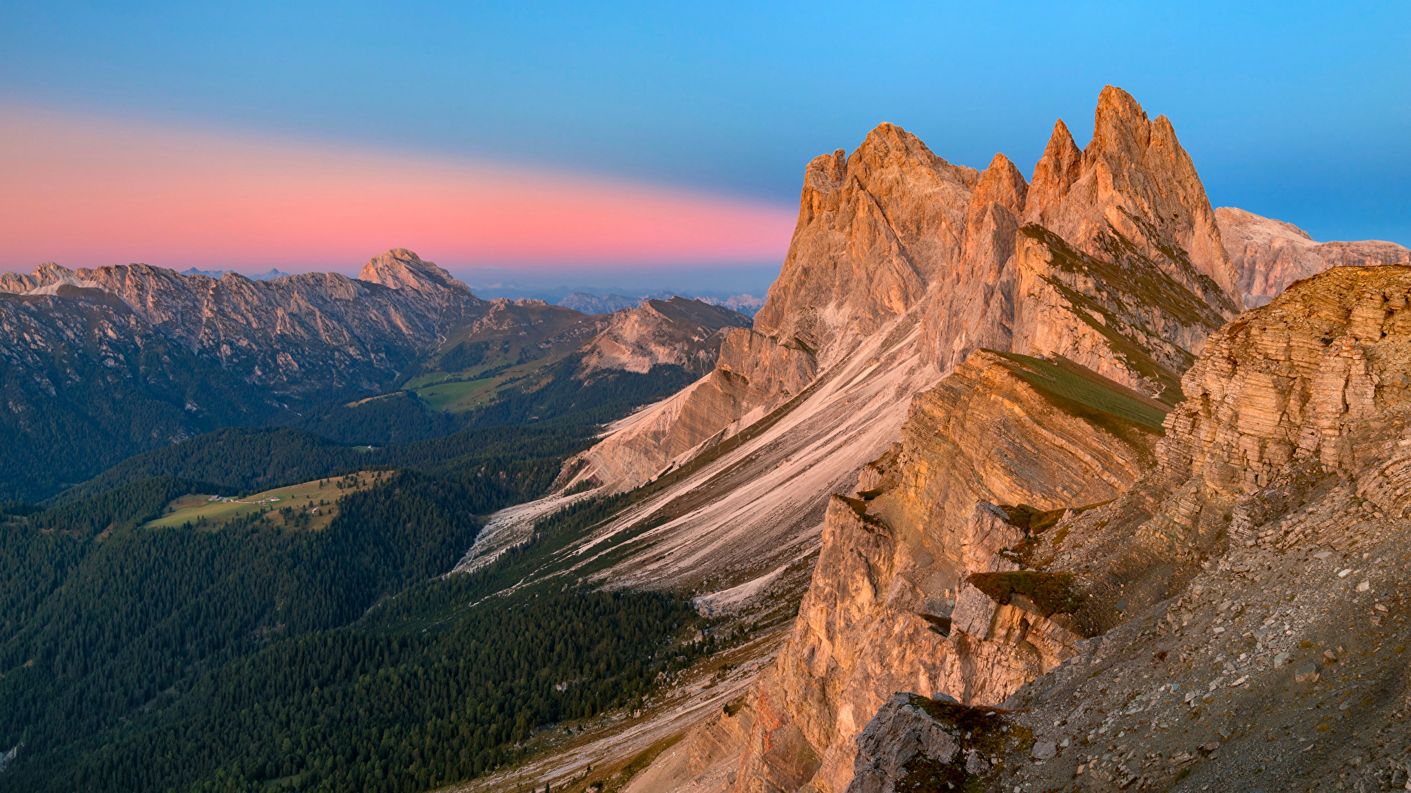 What is the Highest Mountain Peak in South Tyrol?