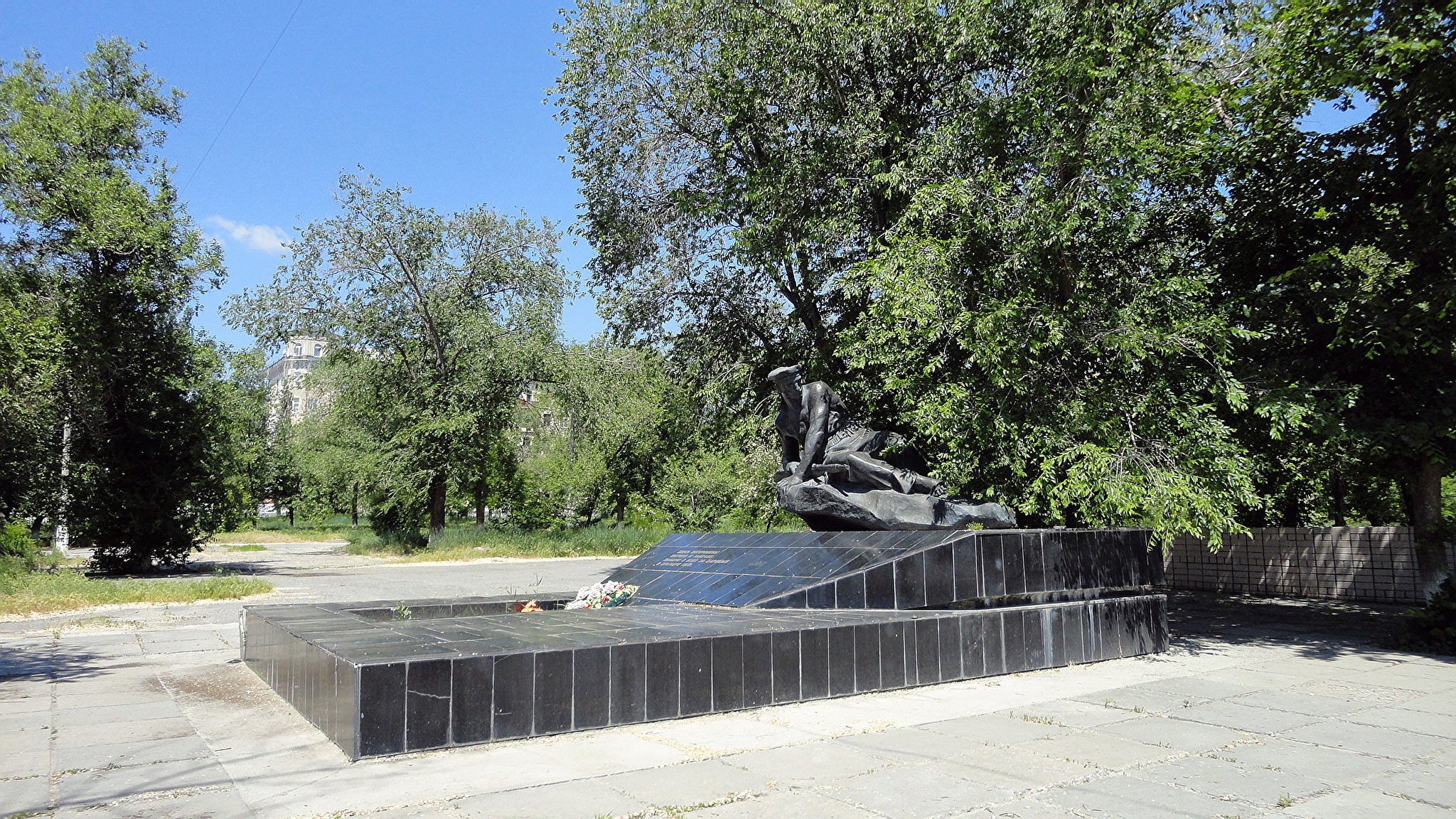 Волгоград памятники великой отечественной войны фото с описанием