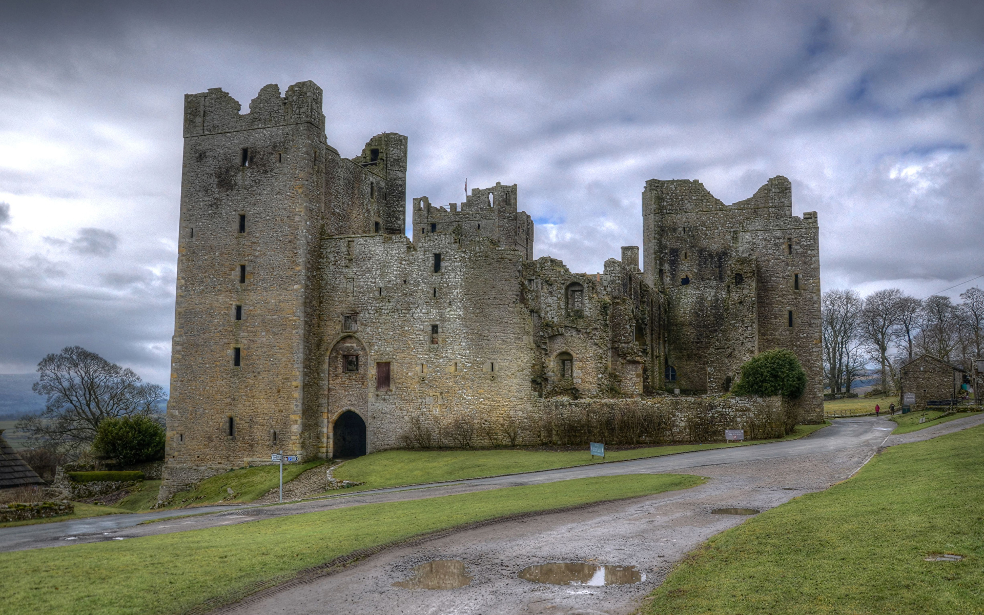 Руины замков в Англии