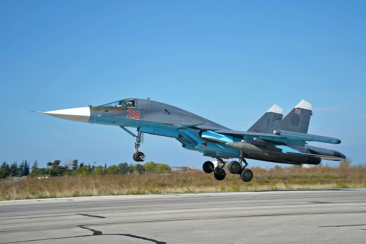 Fighter_Airplane_Takeoff_487202.jpg