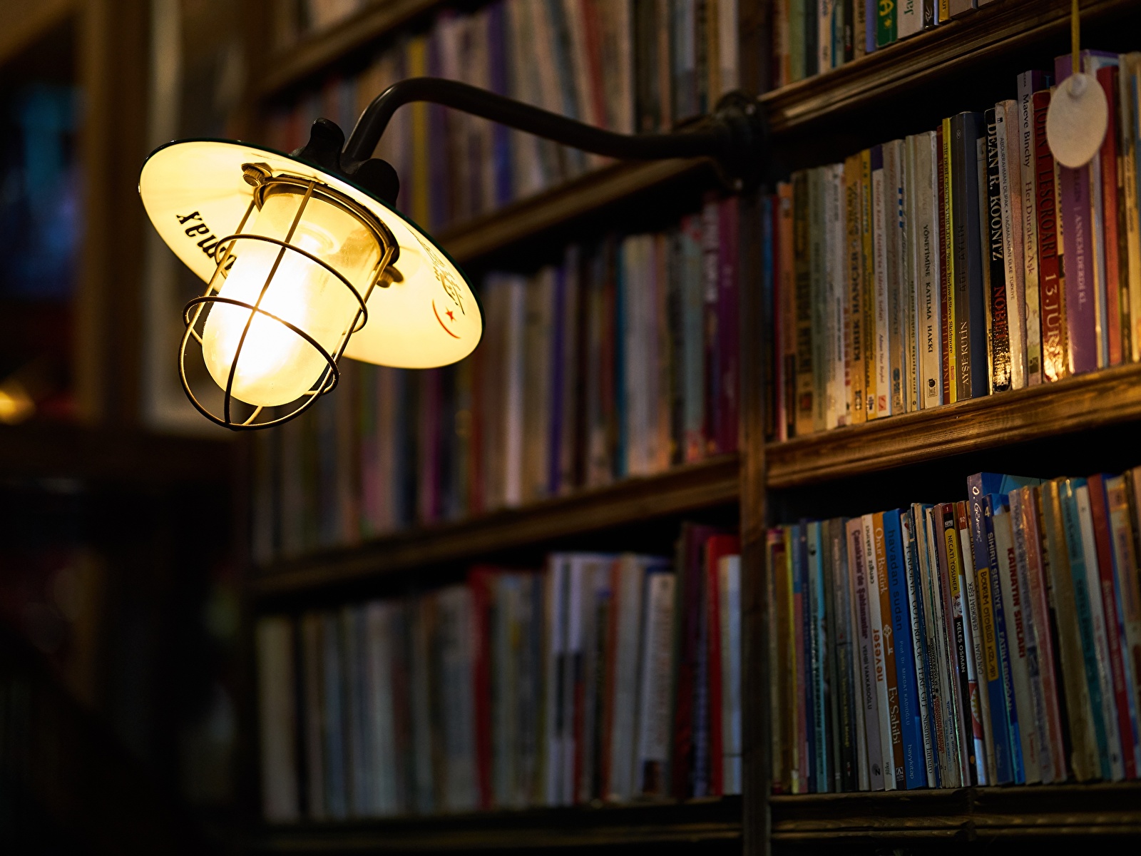 Фото библиотеке Книга Лампа 1600x1200 Библиотека ламп книги лампы