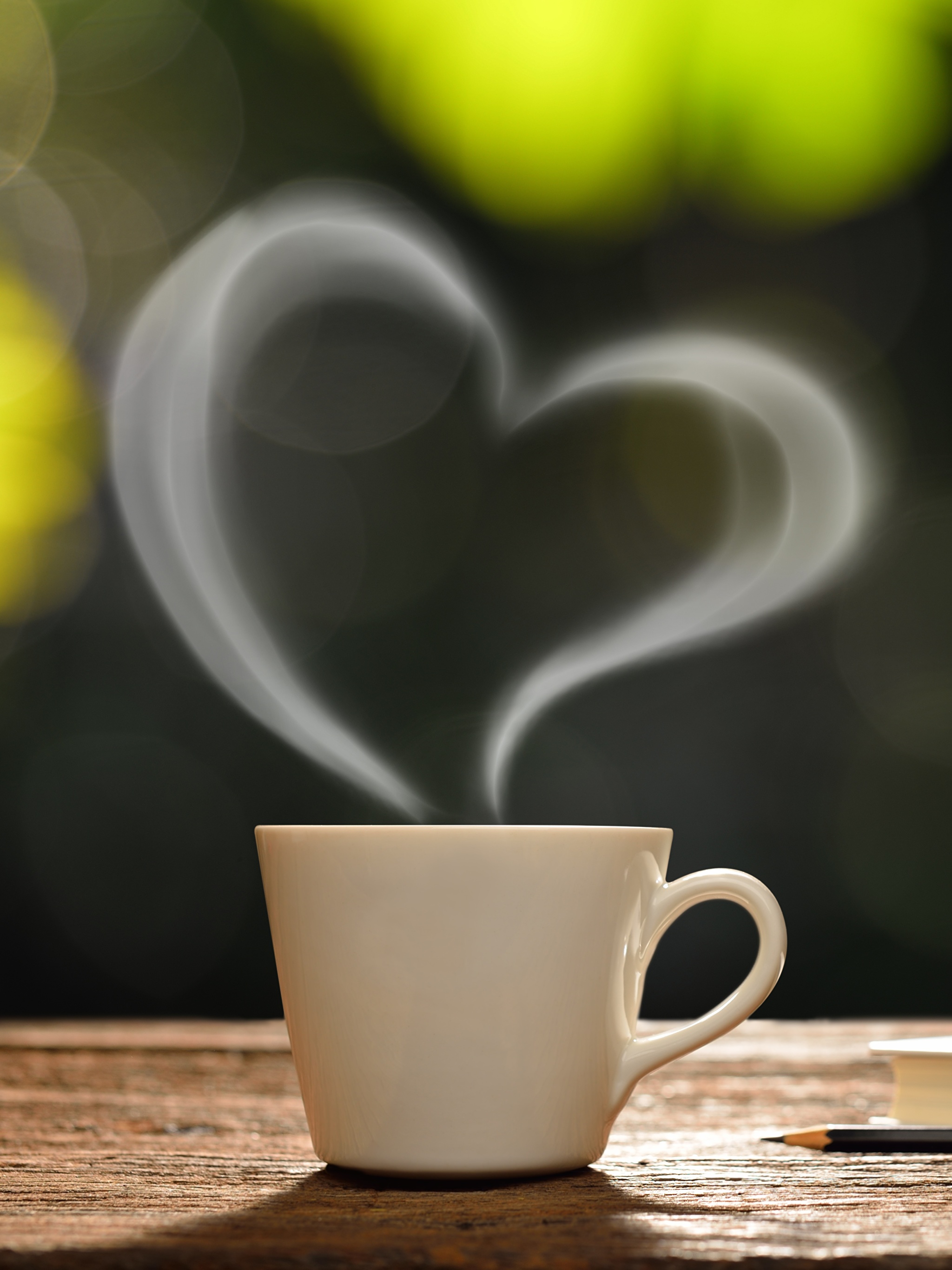 Доброе утро любимая сердцем. Чашка кофе. Доброе утро любимый. Доброе утро мужчине любимому. Доброе утро сердечки.