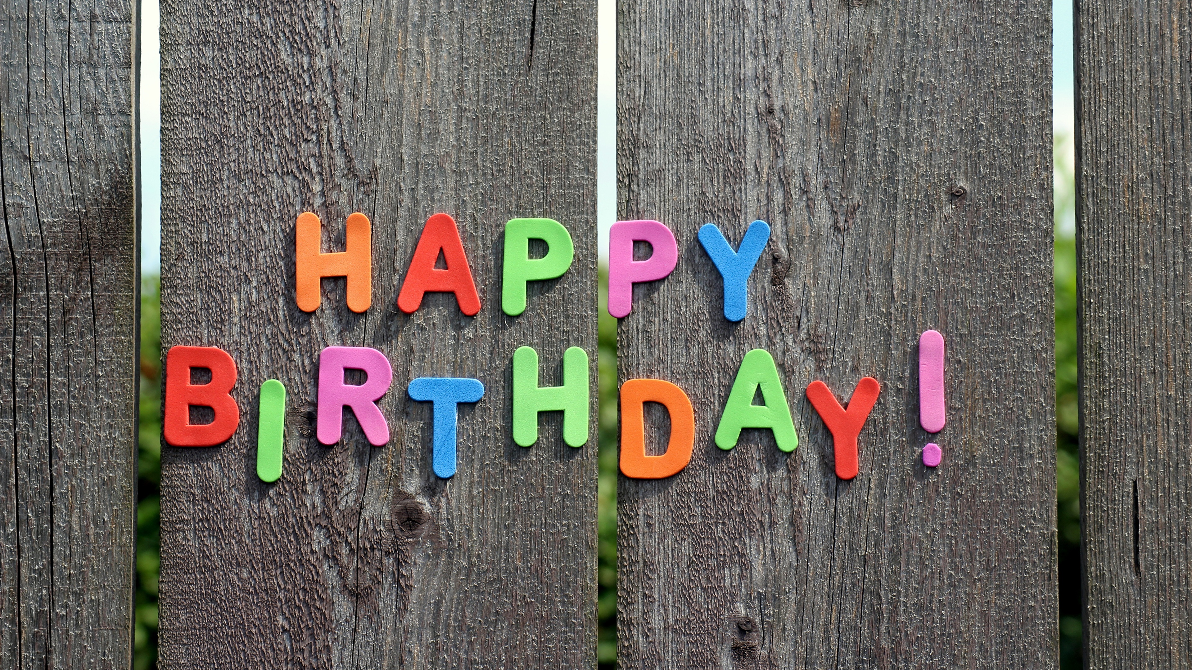 С днем рождения по англ. Надпись с днем рождения. С днём рождения на английском. Креативная надпись с днем рождения. Счастливого дня рождения картинки.