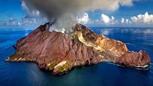 Фотографии Новая Зеландия Остров Вулкан Дым White Island