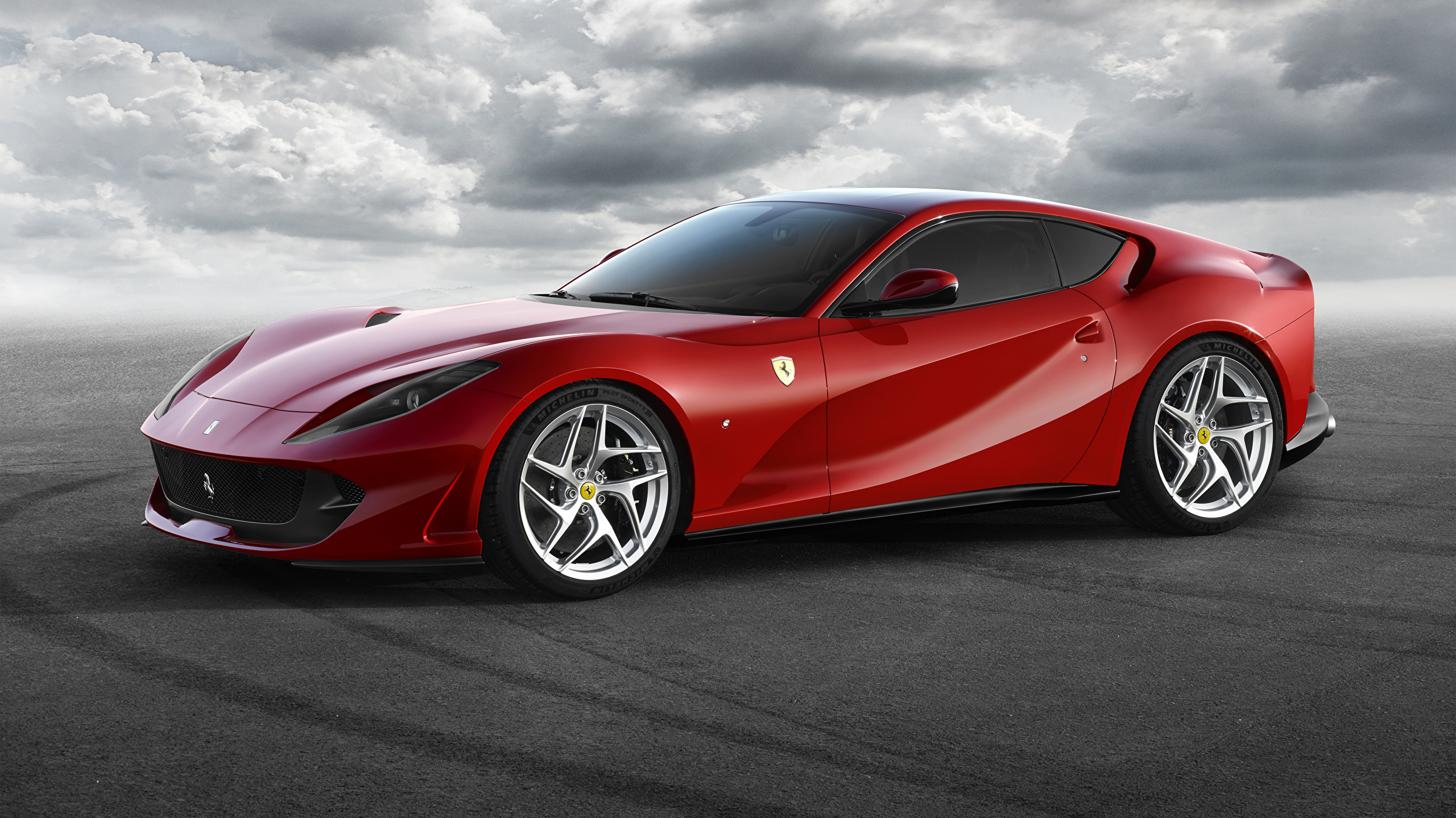 Ferrari 812 Superfast 2018