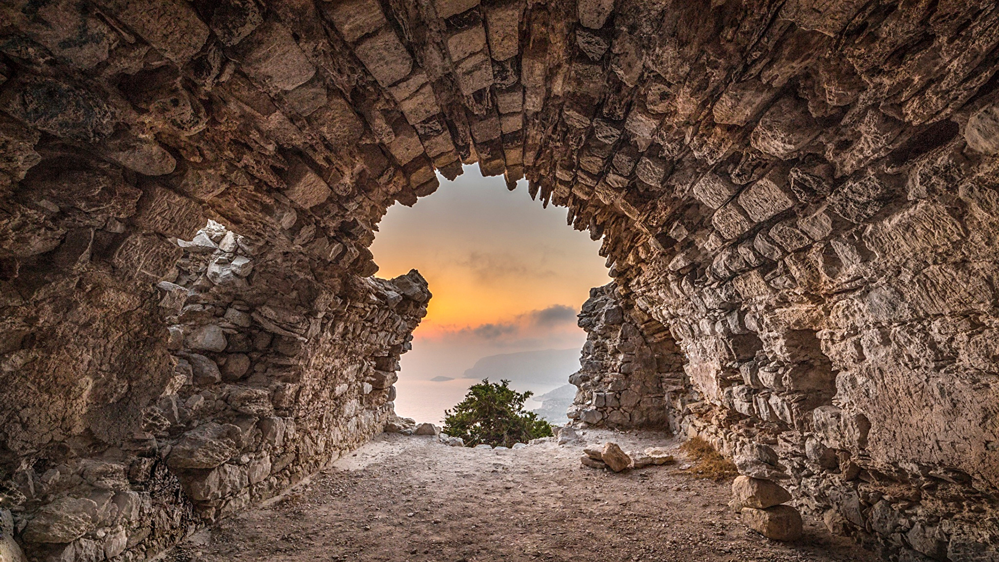 Ancient cave. Каменная арка Фетхие. Гроты геркулеса Марокко. Бельдиби каменная арка Греция. Фетхие пещеры.