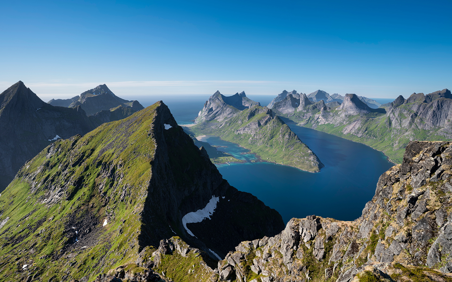 Картинки Лофотенские острова Норвегия Munken Фьорд гора Природа 1920x1200 Горы