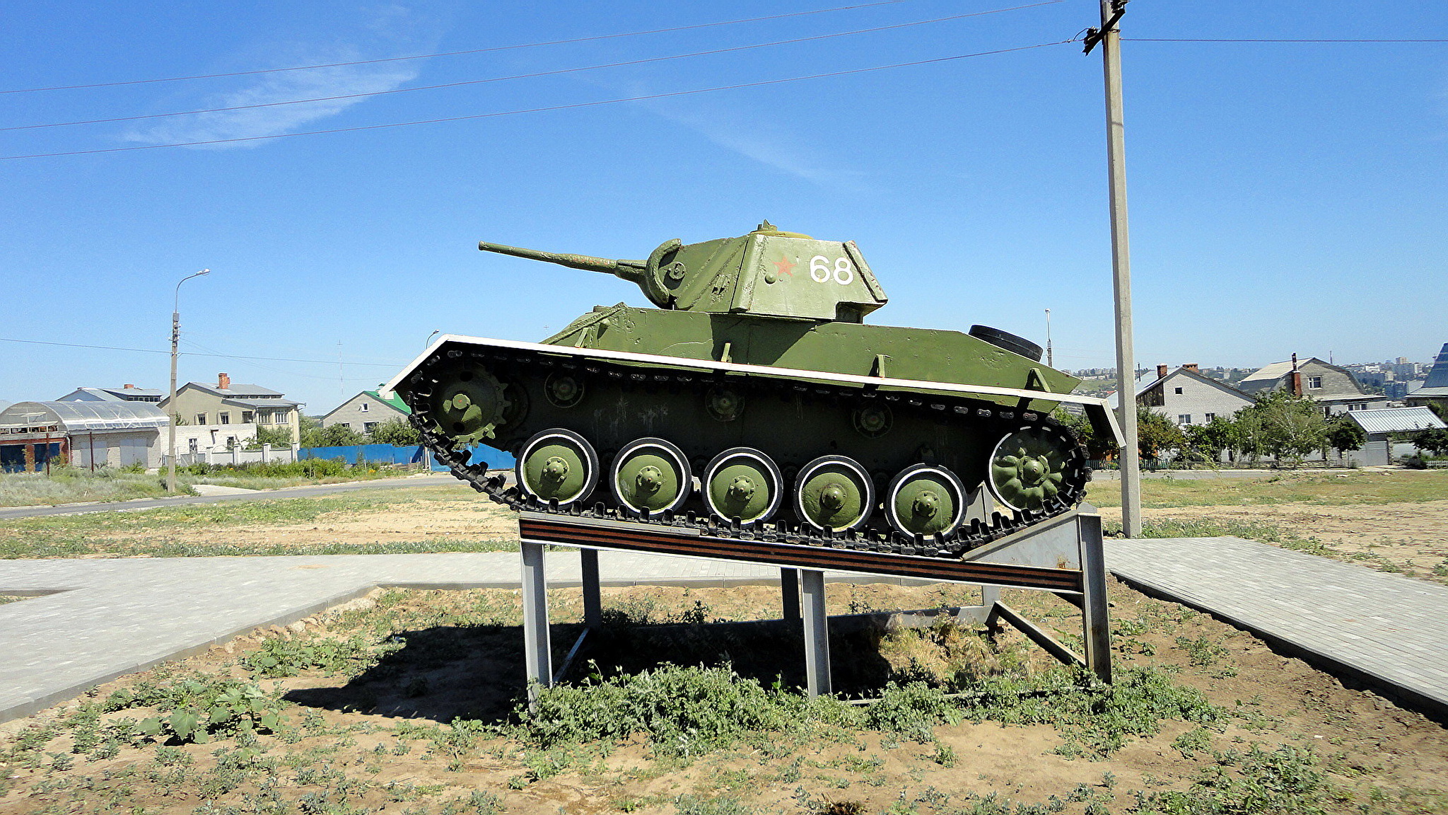 Т волгоград. Т-70 танк. Т-70 В Орле. Танк т 70 в Орле. Техника войны т70.