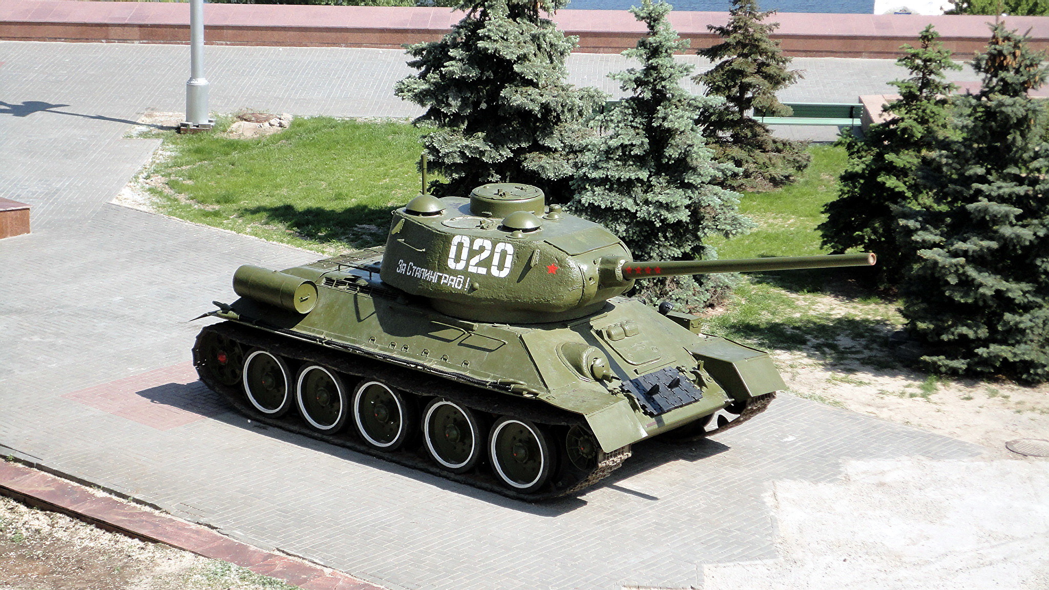 2 ч 85. Танк т-34-85. Танк СССР Т-34. Т 34 85. Советский танк т 34.