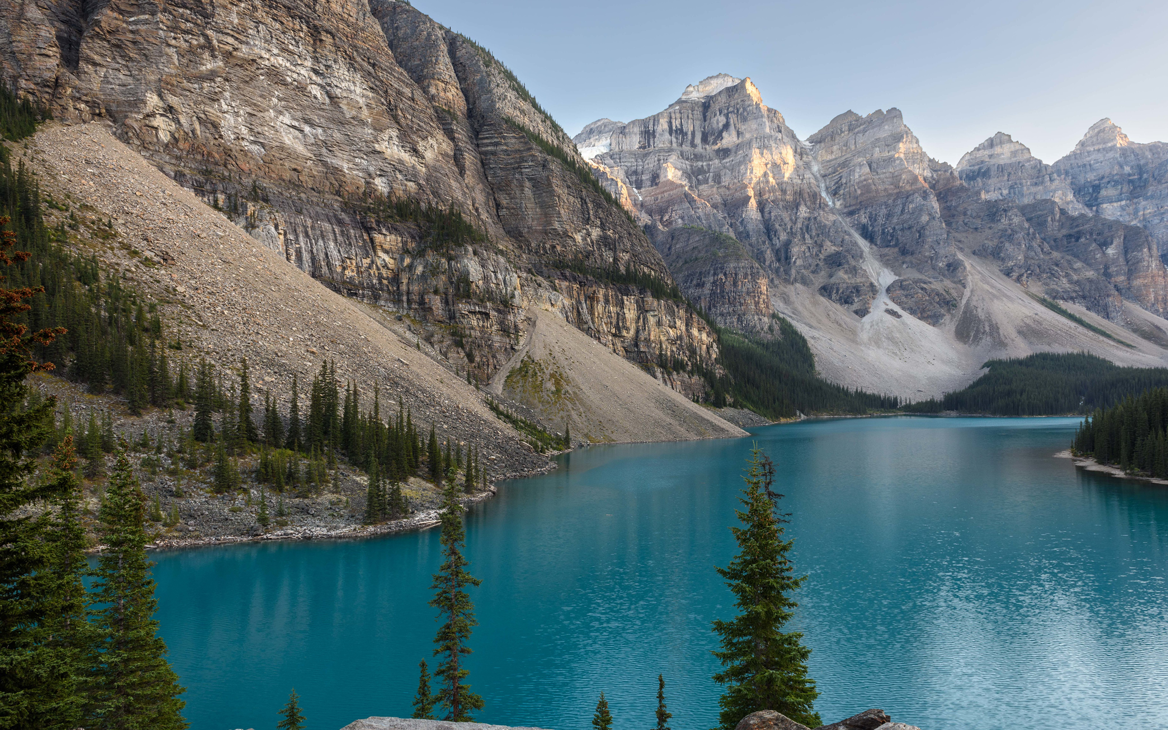 Фото Банф Канада Moraine Lake гора Скала Природа Парки Озеро 3840x2400 Горы Утес скале скалы парк