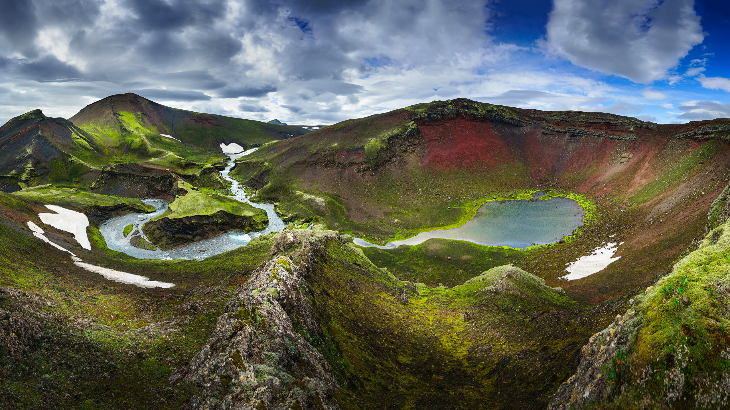 Фото Исландия Fjallabak гора Природа облачно 2560x1440 Горы Облака облако