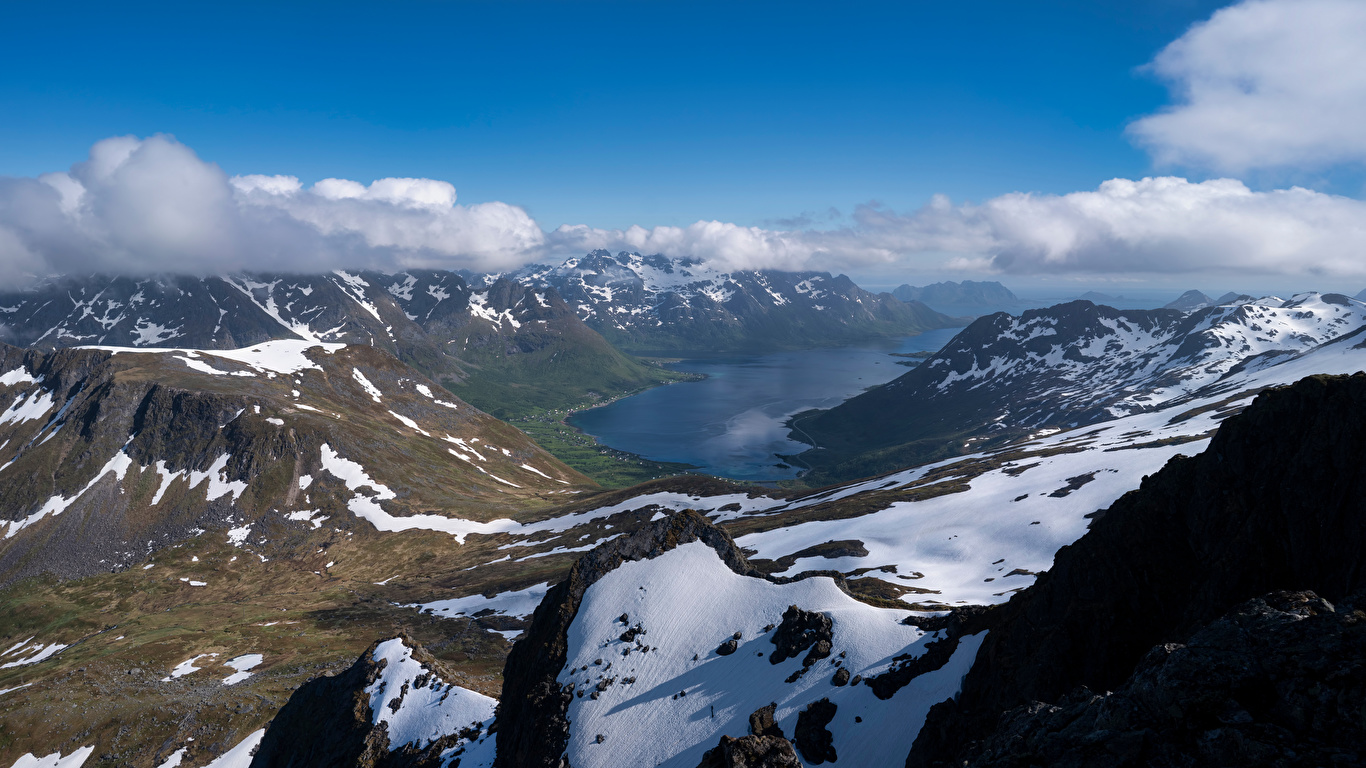 Фотография Лофотенские острова Норвегия Фьорд Горы Природа Сверху Облака 1366x768 гора облако облачно