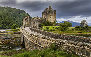 Картинка Шотландия Замок Ландшафтный дизайн Eilean Donan город