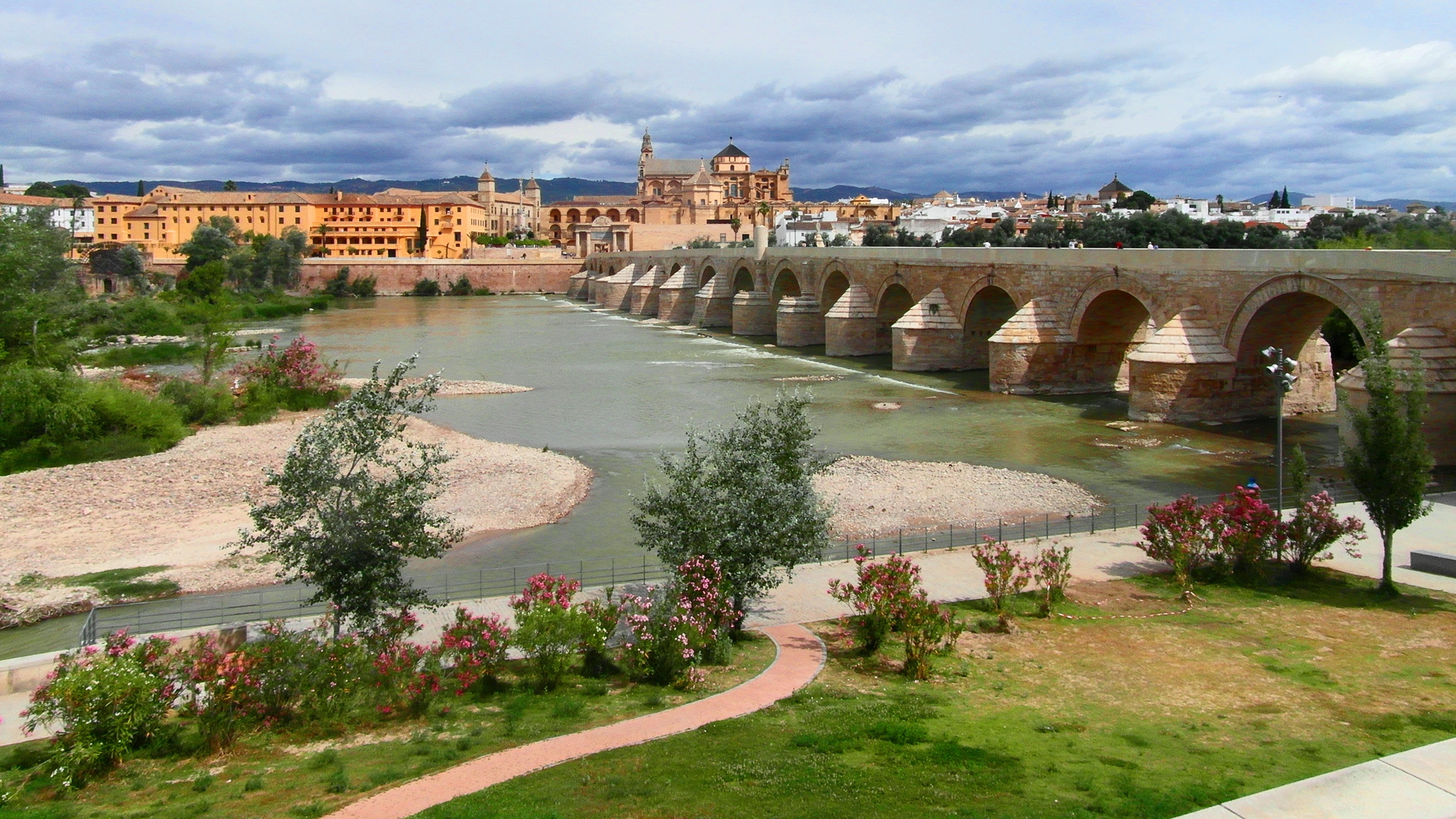 Segovia, Spain бесплатно