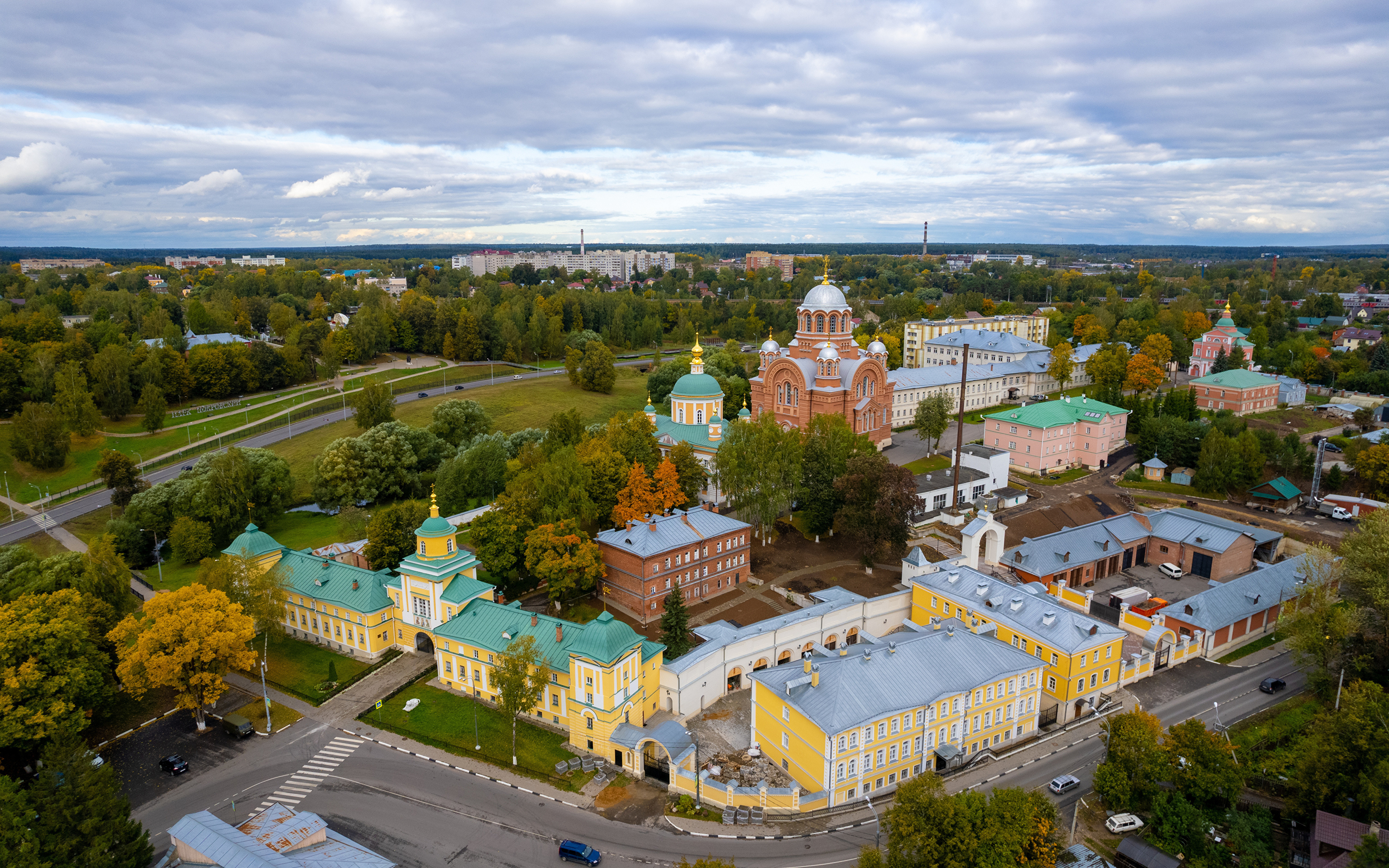 Симоновский монастырь Москва с коптера панорама