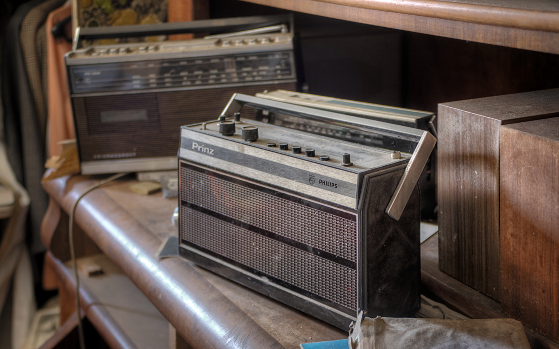 Фотография Радио винтаж 1920x1200 Ретро старинные Радиоприёмник