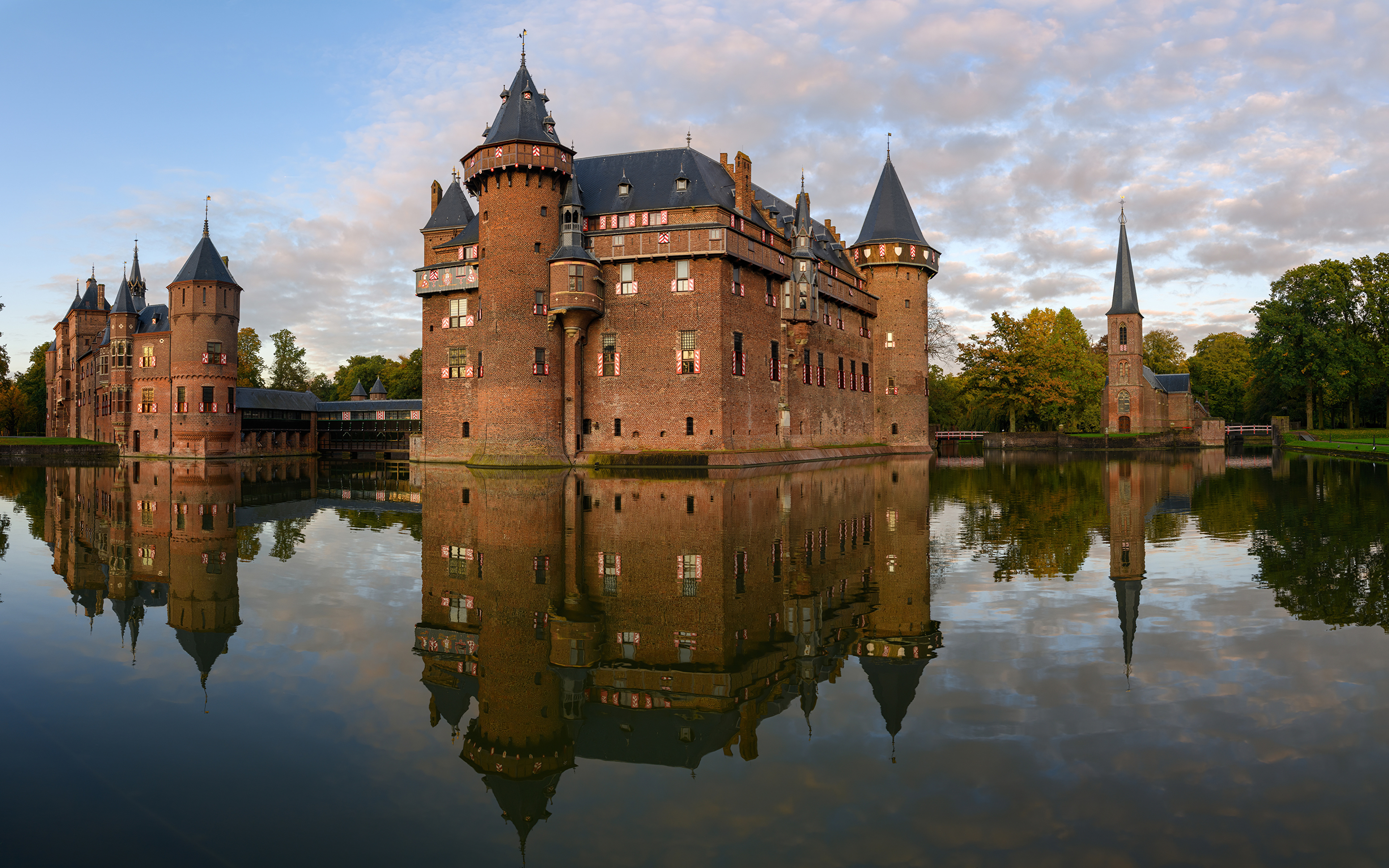 Замок де Хаар Нидерланды