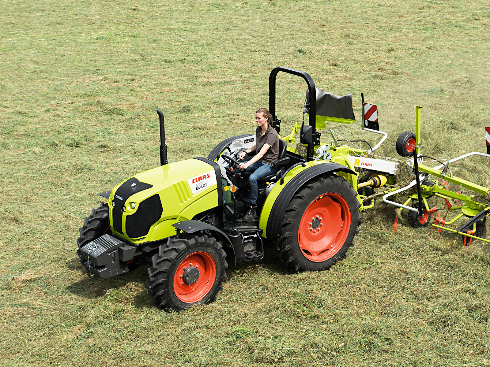 Фото Сельскохозяйственная техника трактора 2014-20 Claas Elios 220 Platform 1600x1200 Трактор тракторы
