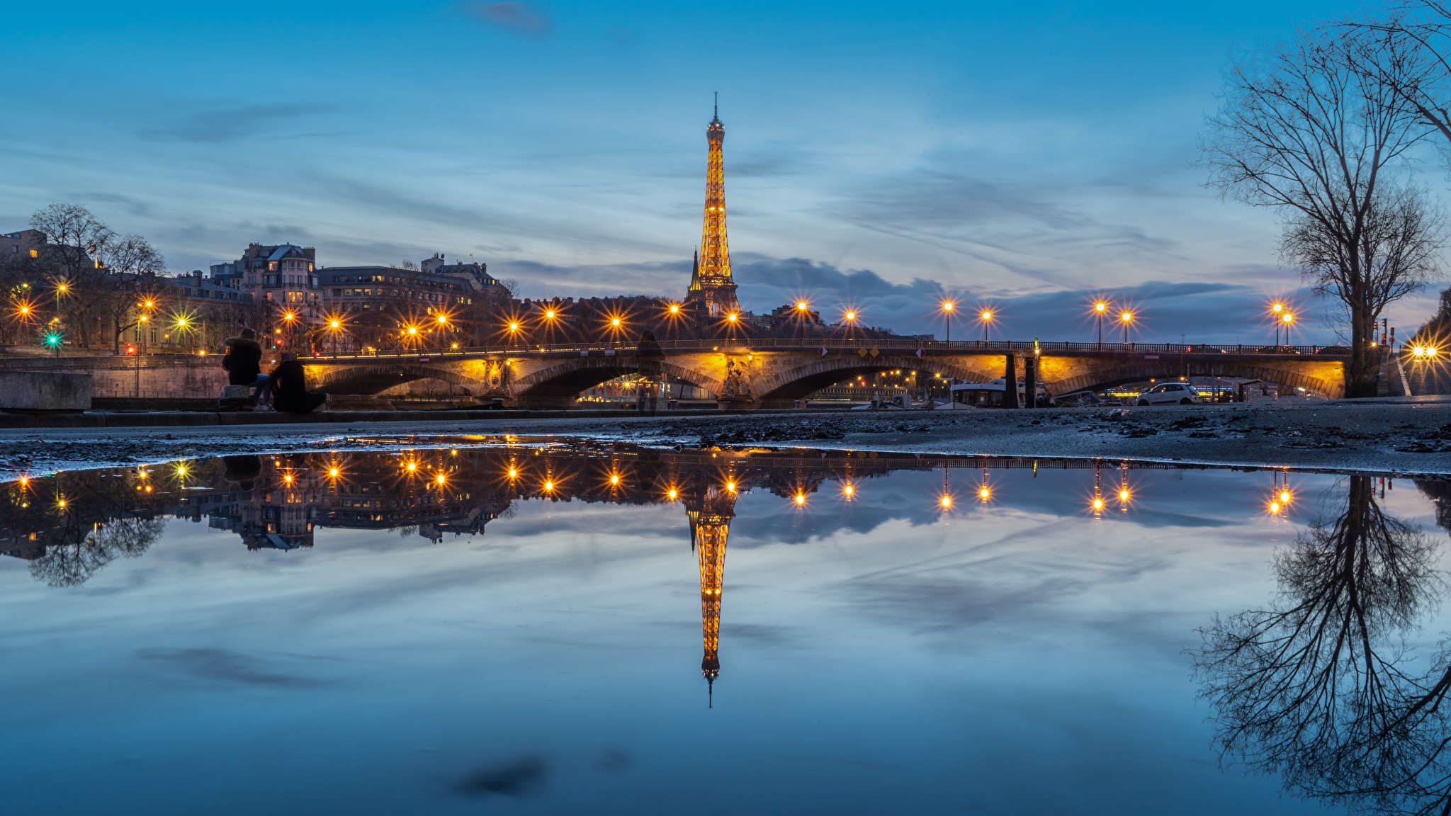 Эйфелева башня мост река