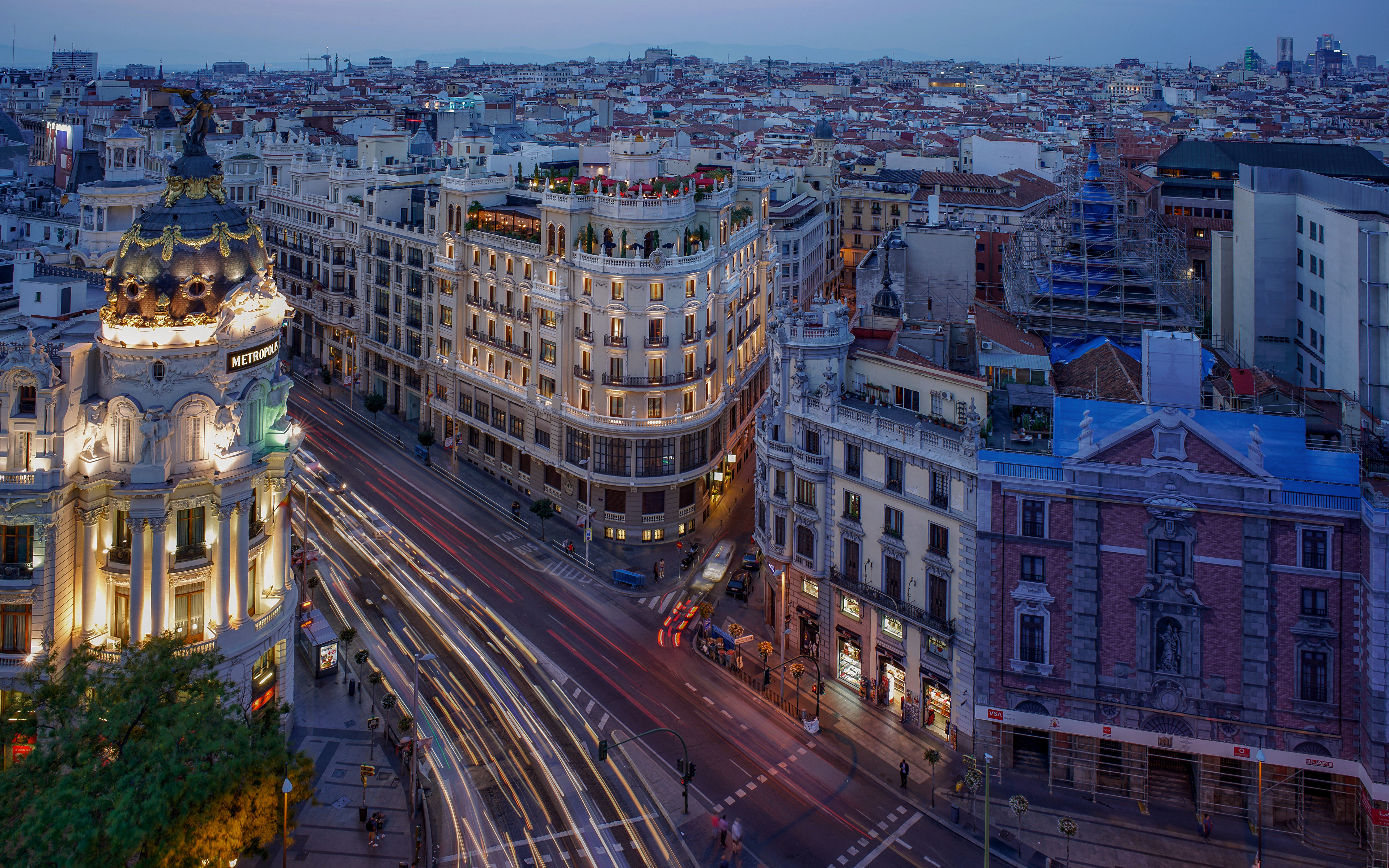 Фото Мадрид Испания улице город Здания 3840x2400 улиц Улица Дома Города