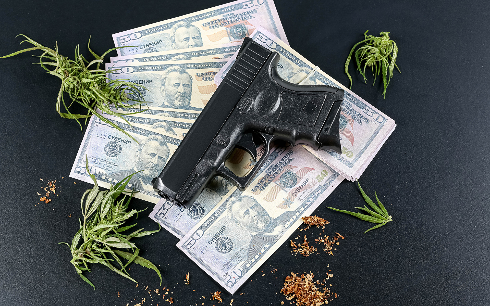 Картинки Купюры Доллары пистолет Деньги 1920x1200 Банкноты Пистолеты пистолетом