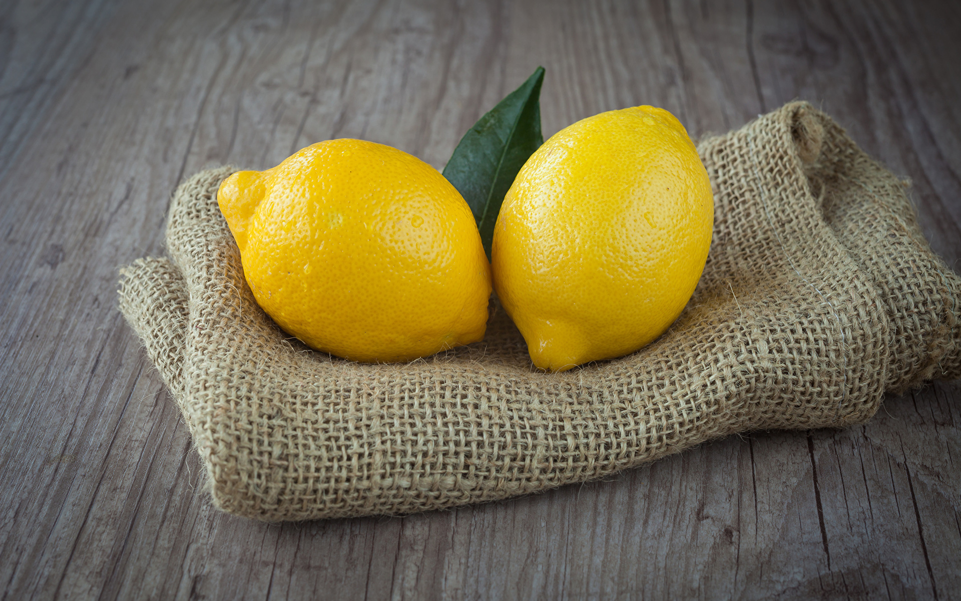 Фото 2 Лимоны Продукты питания Цитрусовые 1920x1200 два две Двое вдвоем Еда Пища