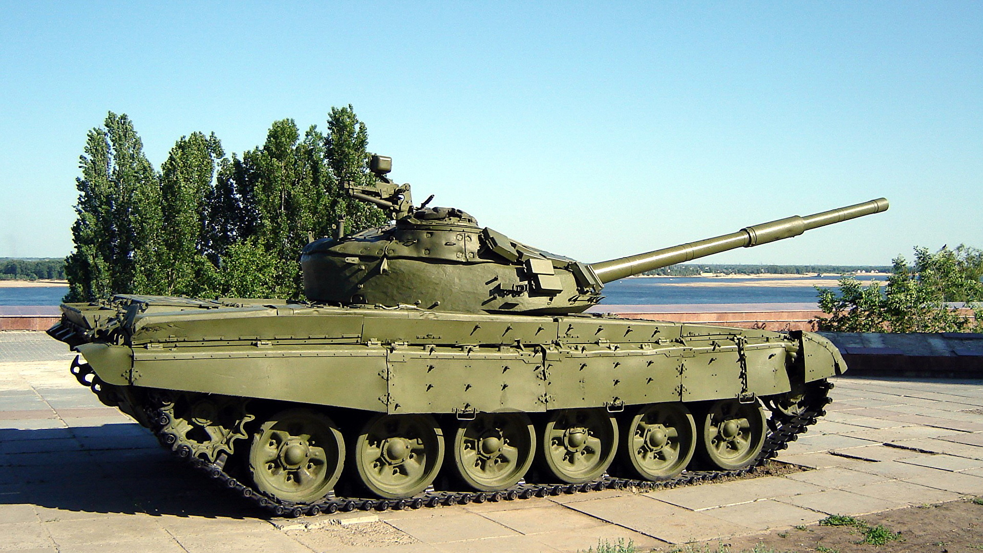 Т 72 обои