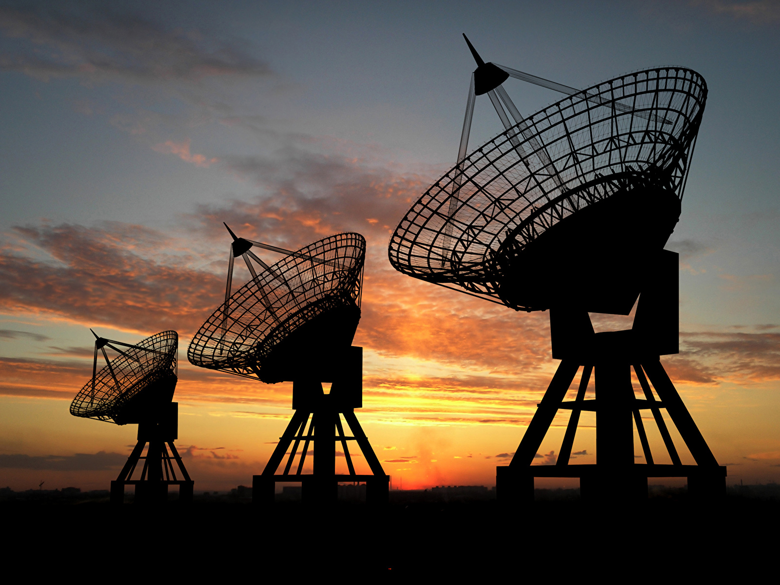 Фотография силуэта radars Небо Рассветы и закаты 1600x1200 Силуэт силуэты рассвет и закат