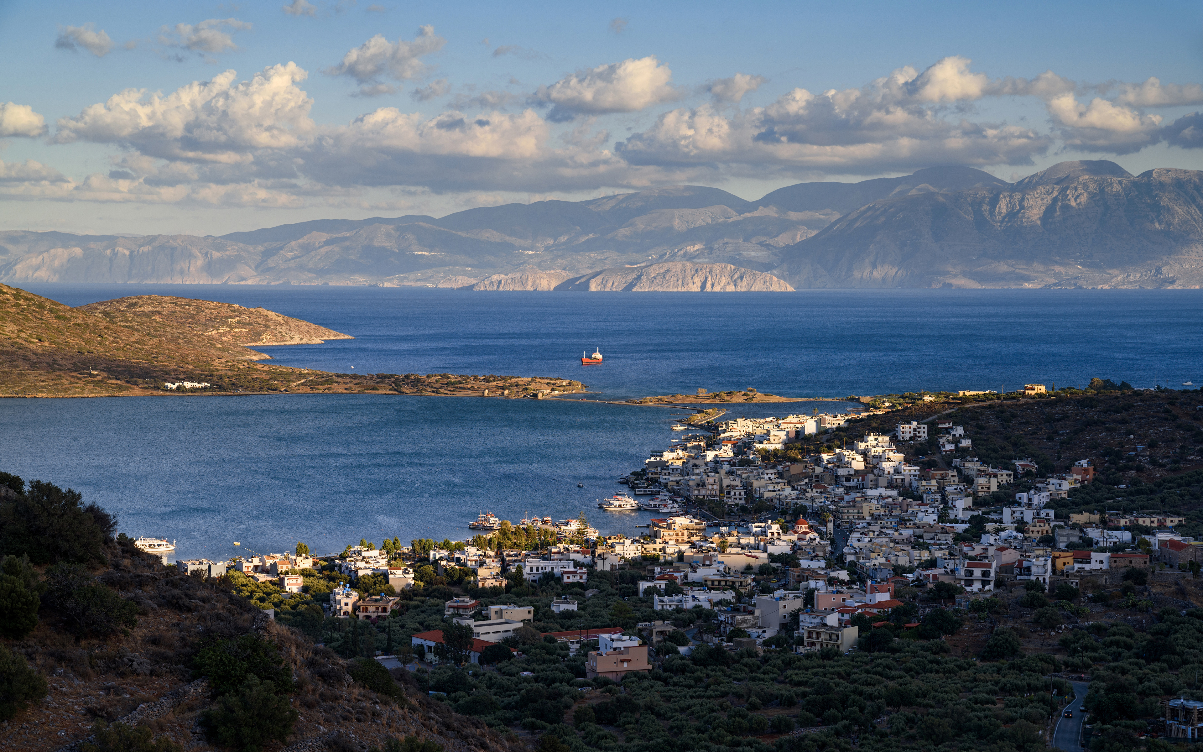 Греция горы море город