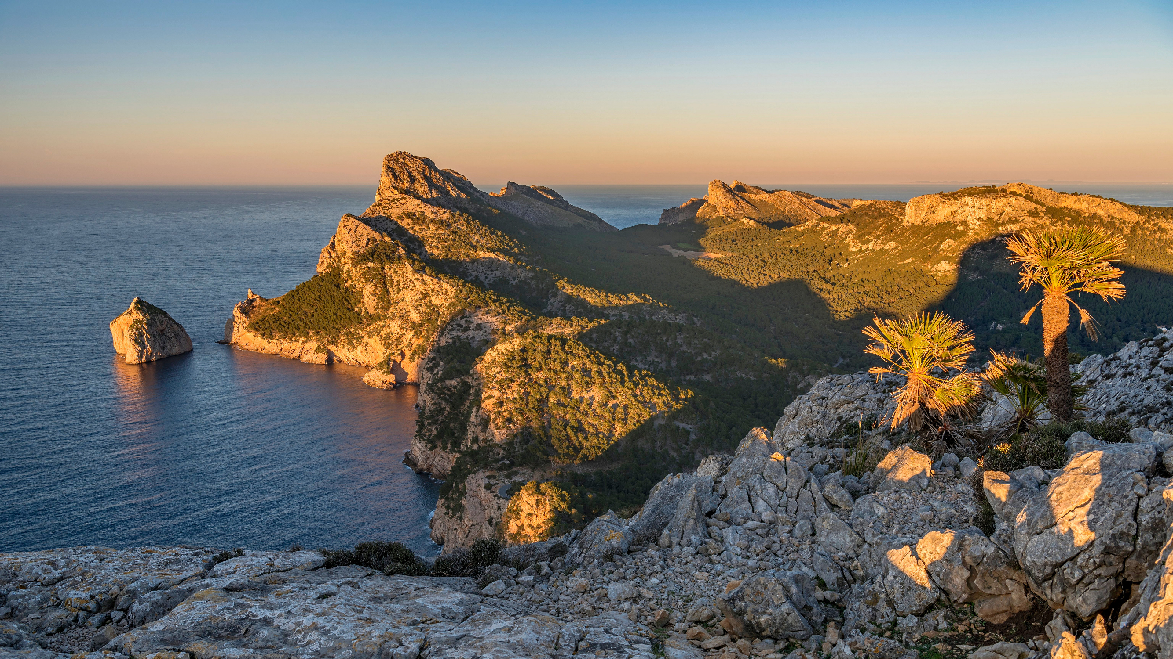 Фотография Мальорка Майорка Испания Balearic Islands скале Природа берег 3840x2160 Утес Скала скалы Побережье