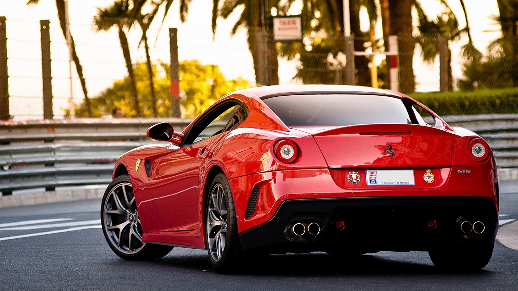 Красный спорткар. Ferrari 599 GTO. Ferrari 599 GTB. Ferrari 599 GTO Red. Ferrari 599 GTO Black.