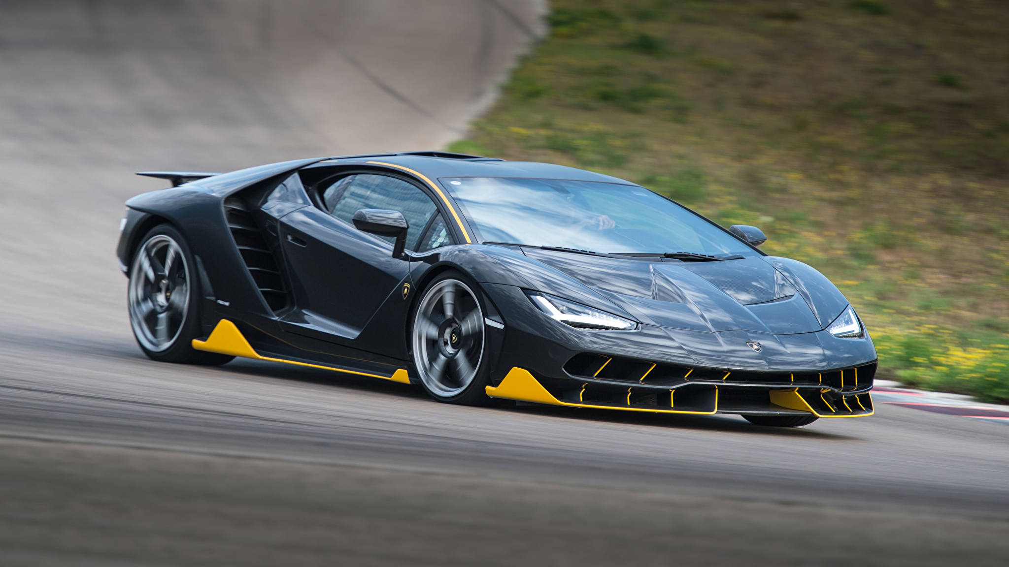 Lamborghini Centenario салон