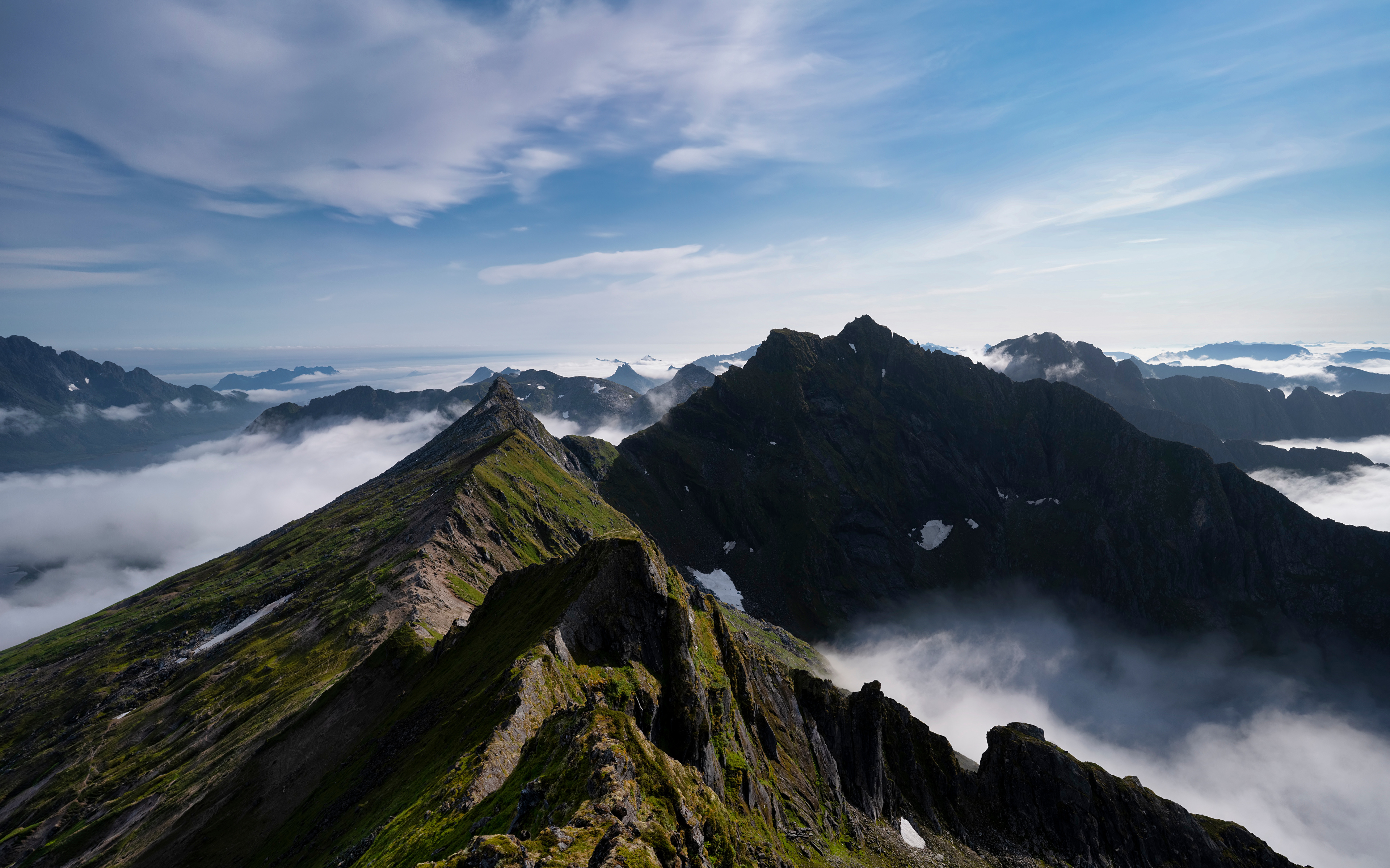 Фотографии Лофотенские острова Норвегия Горы Природа Облака 3840x2400 гора облако облачно