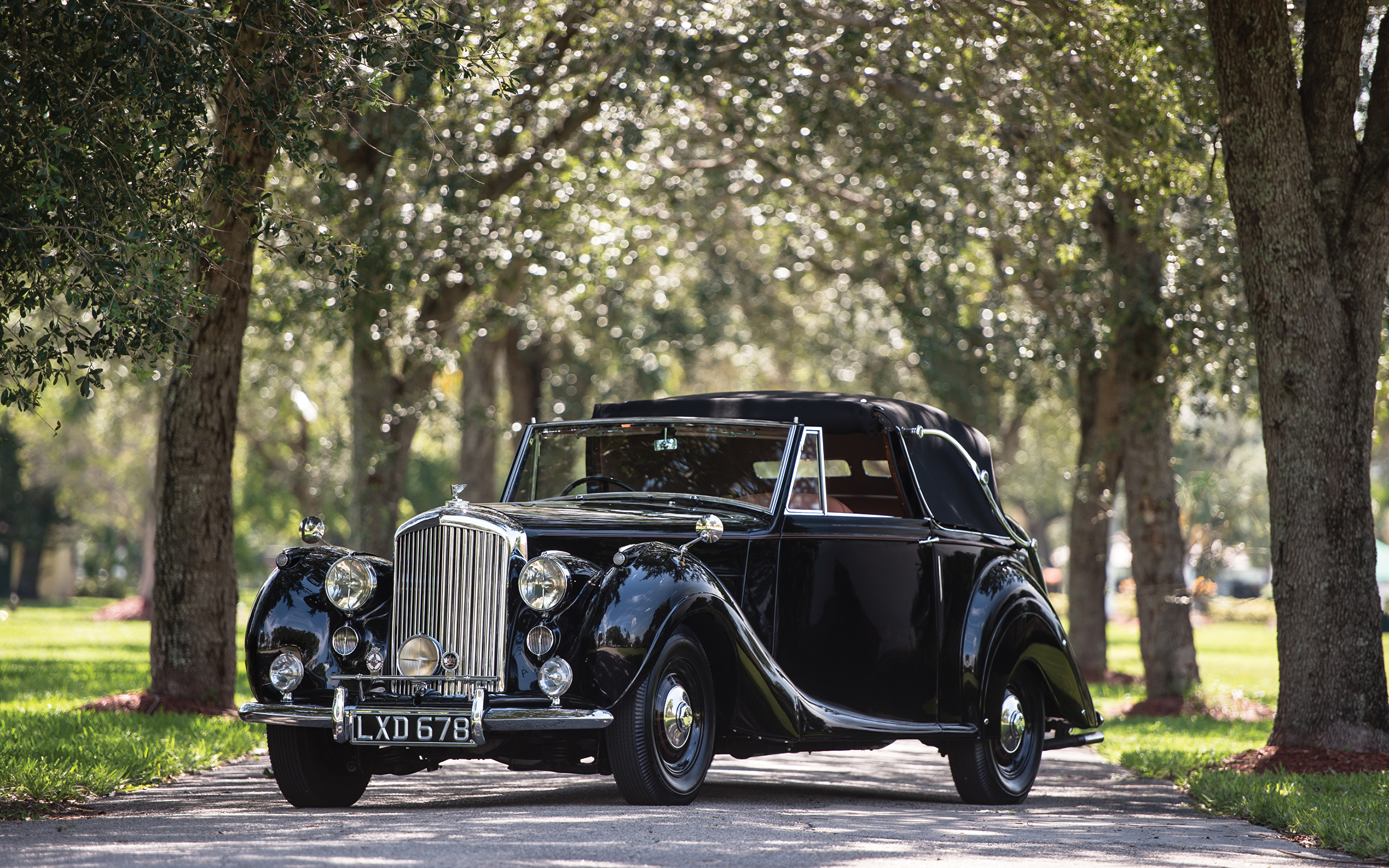 Старые машины черные. Bentley 1948. Bentley Mark vi. Bentley Mark vi Drophead Coupe by Franay 1947. Бентли 1890.