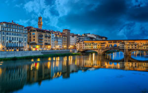 Картинка Италия Здания Река Мост Вечер Флоренция Ponte Vecchio Города