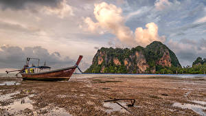 Фото Таиланд Побережье Лодки Утес Облака Krabi Природа