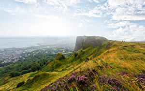 Картинки Великобритания Берег Облака Холмы Northern Ireland Природа