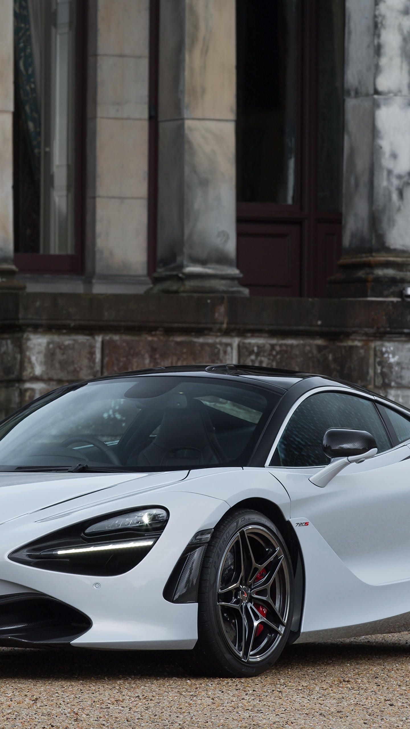 MCLAREN 720s серый