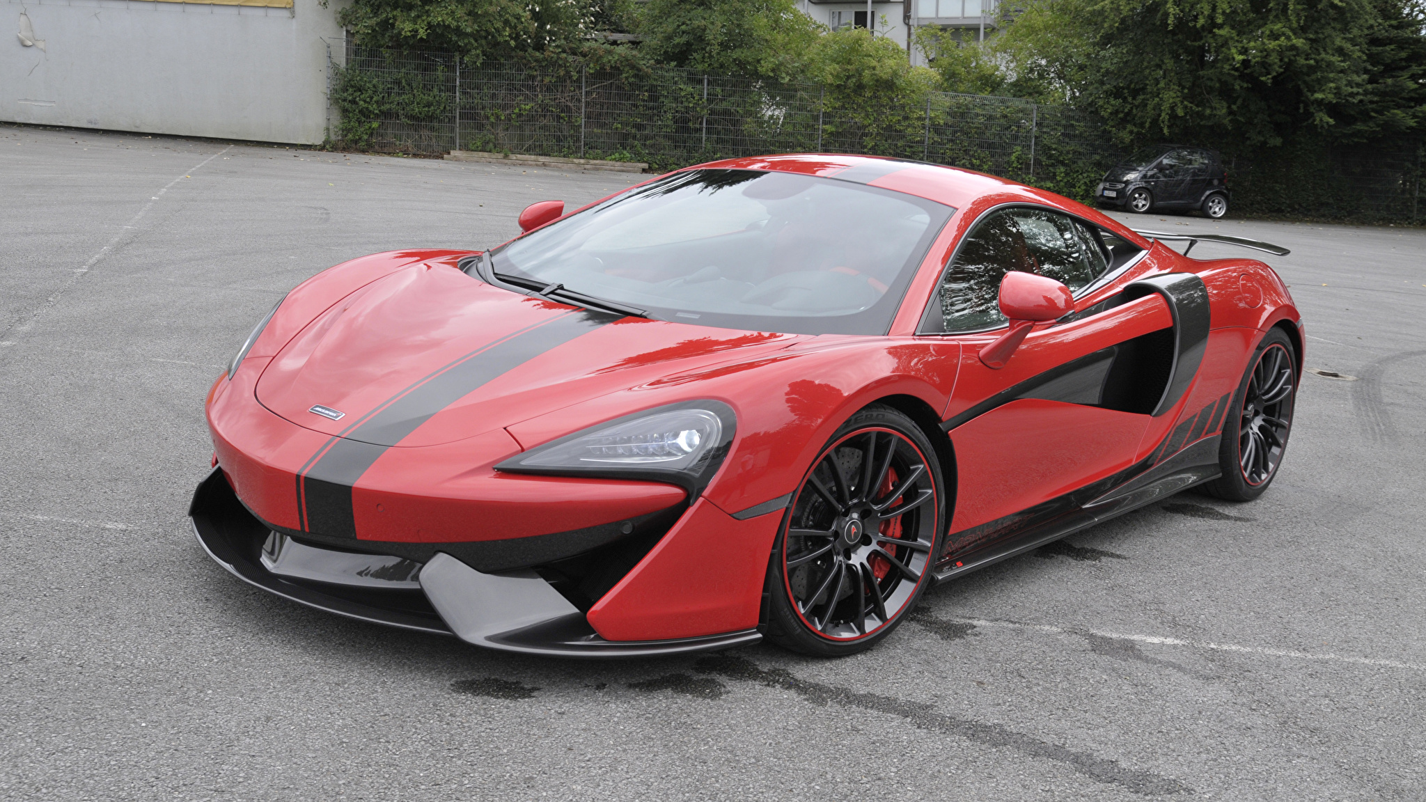 MCLAREN 570s Red