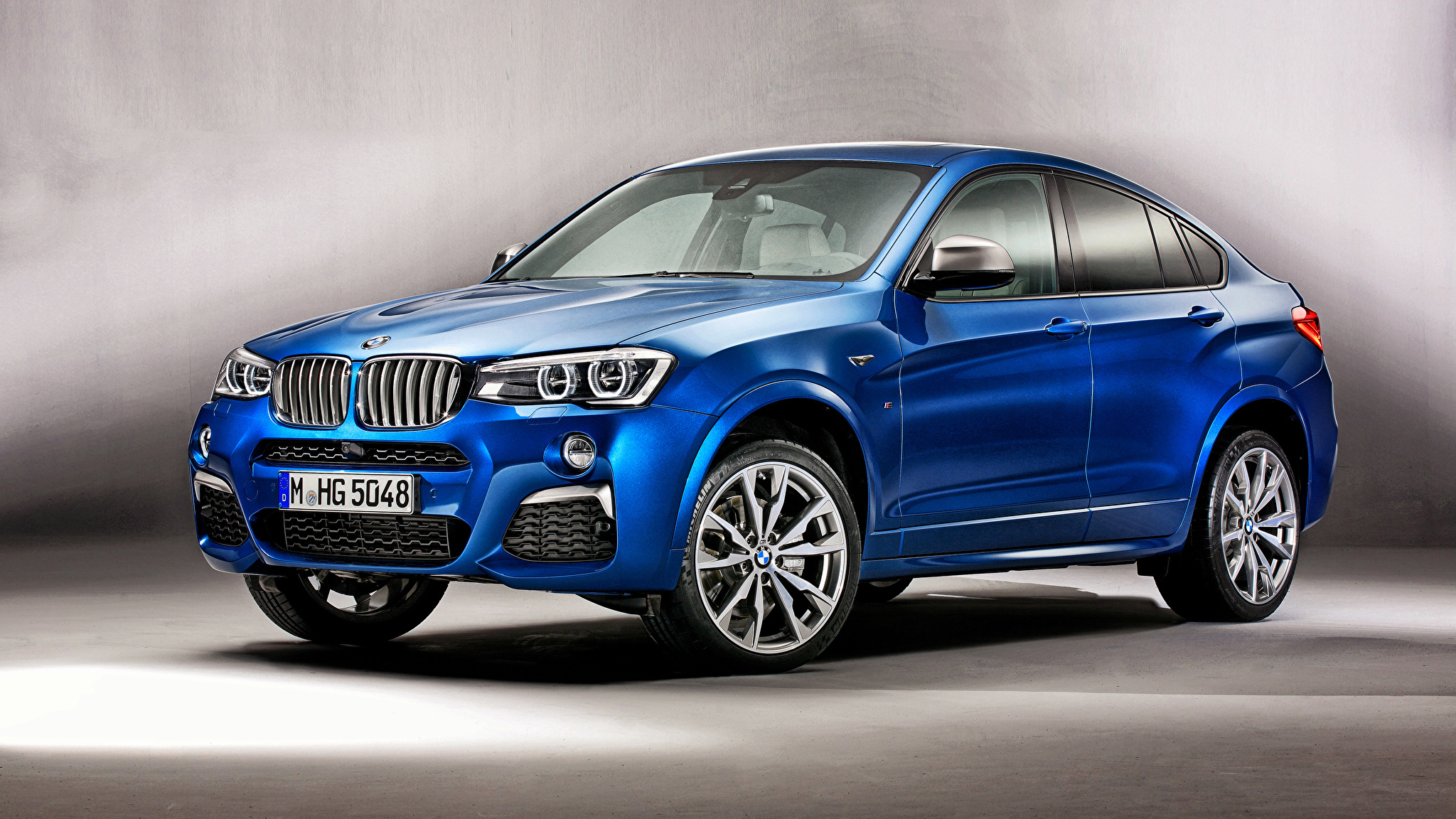 Х6 х4. БМВ x4m40i. BMW x4 m40. BMW x4 Blue. БМВ х4 кроссовер.