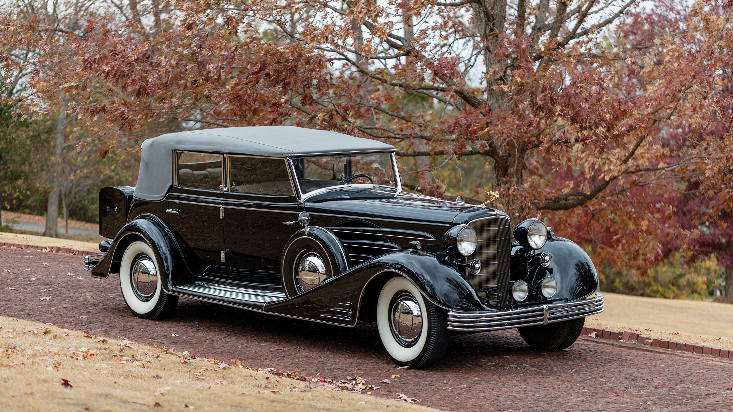 Cadillac 1933 v16 452 c перед