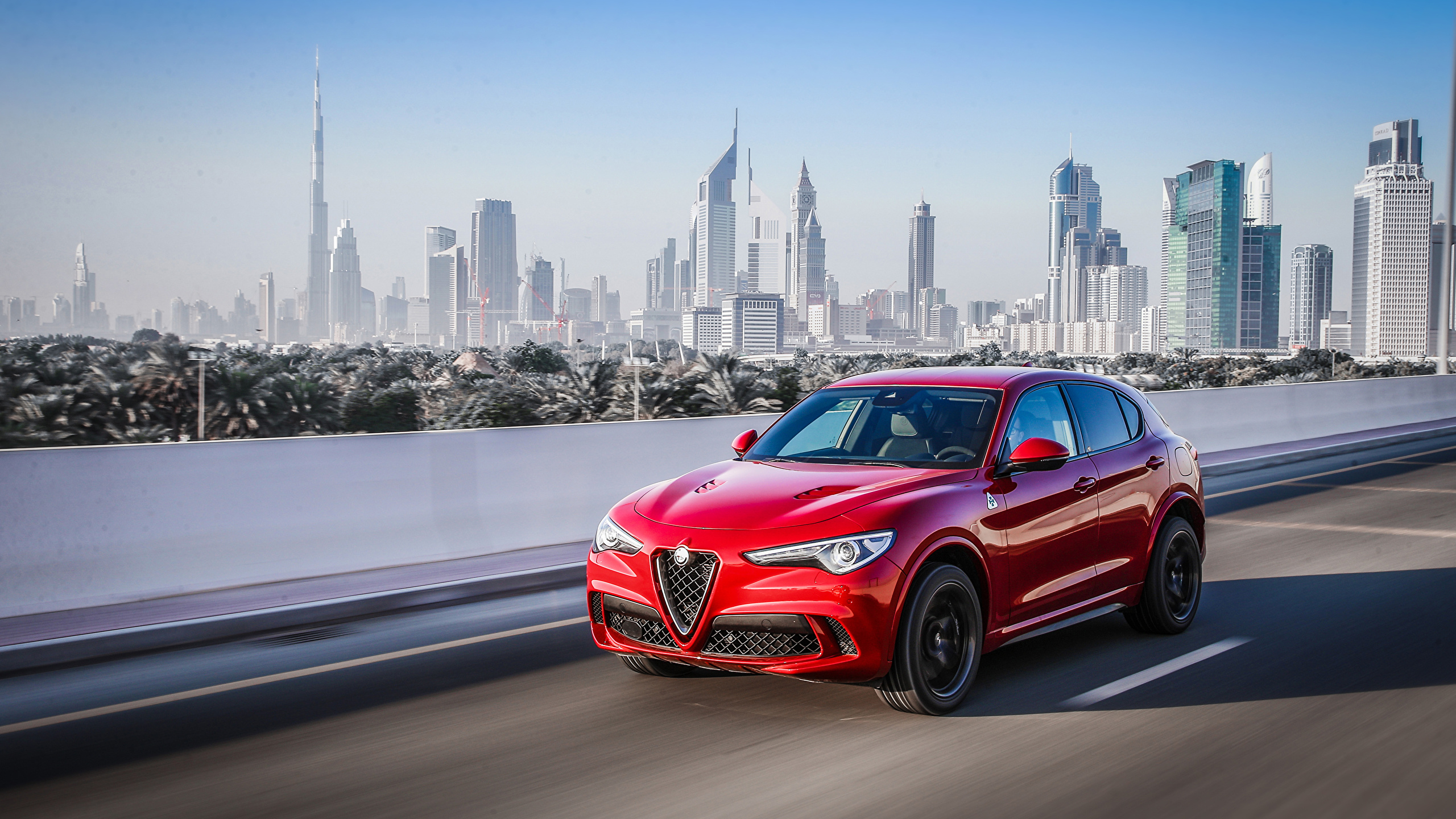 Alfa romeo stelvio quadrifoglio фото