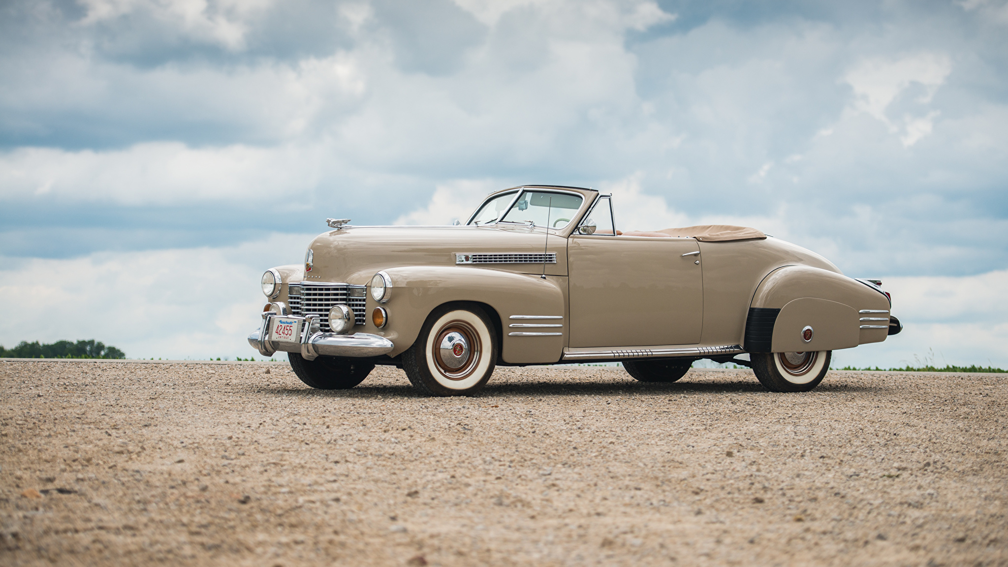 Cadillac Series 62 Convertible Coupe