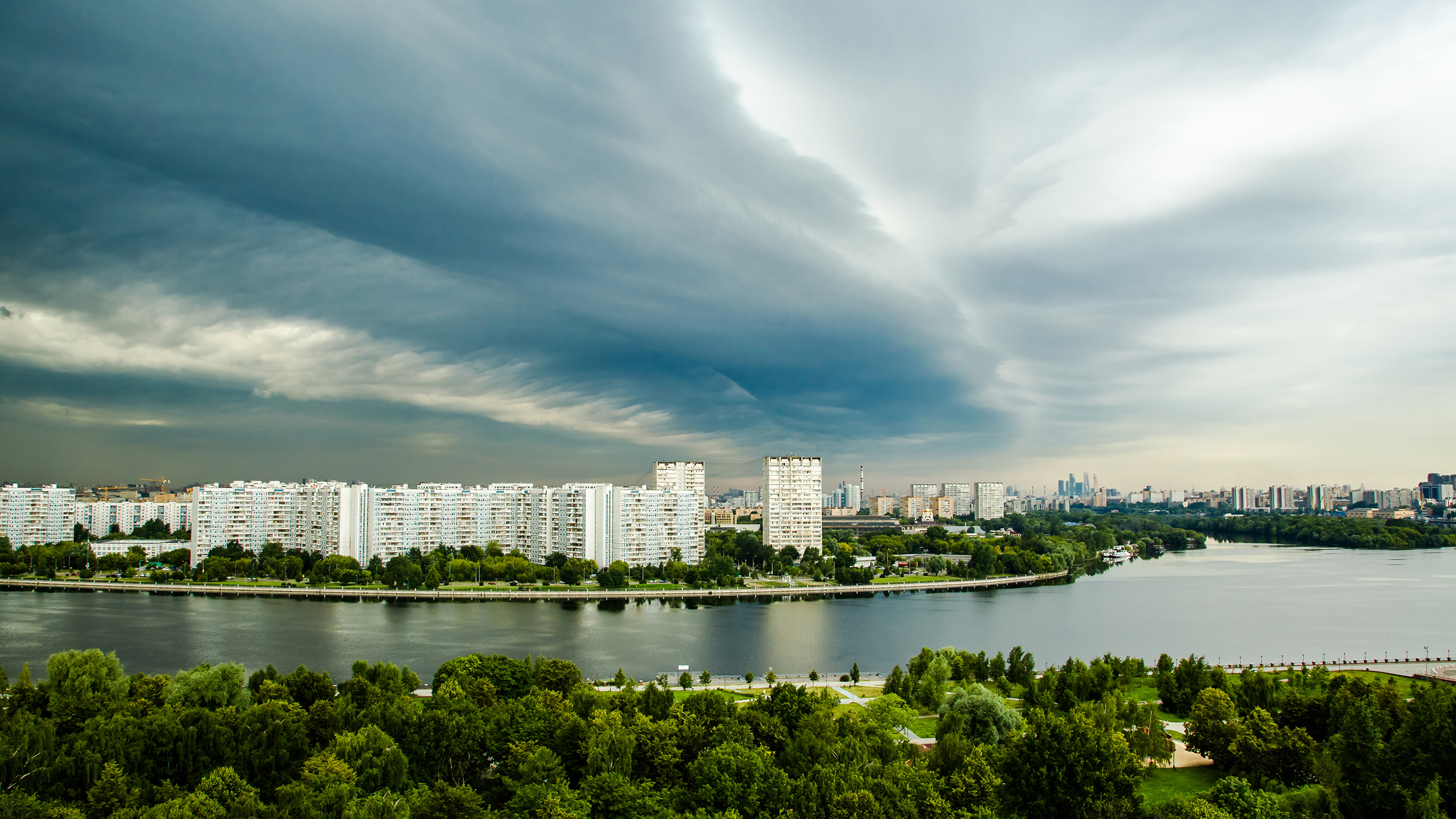 Картинки город вдали