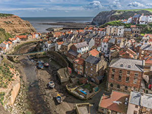 Фотографии Англия Дома Речка Мосты Staithes Города