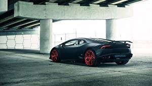 Фотографии Ламборгини Паркинг Huracan Vellano MC Matte Black