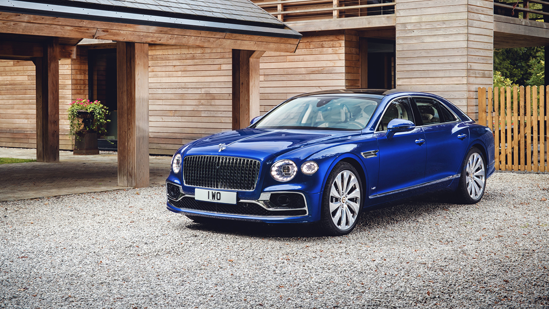 Обои для рабочего стола Бентли 2019-20 Flying Spur First Edition Worldwide Синий машина Металлик 1920x1080 Bentley синяя синие синих авто машины Автомобили автомобиль