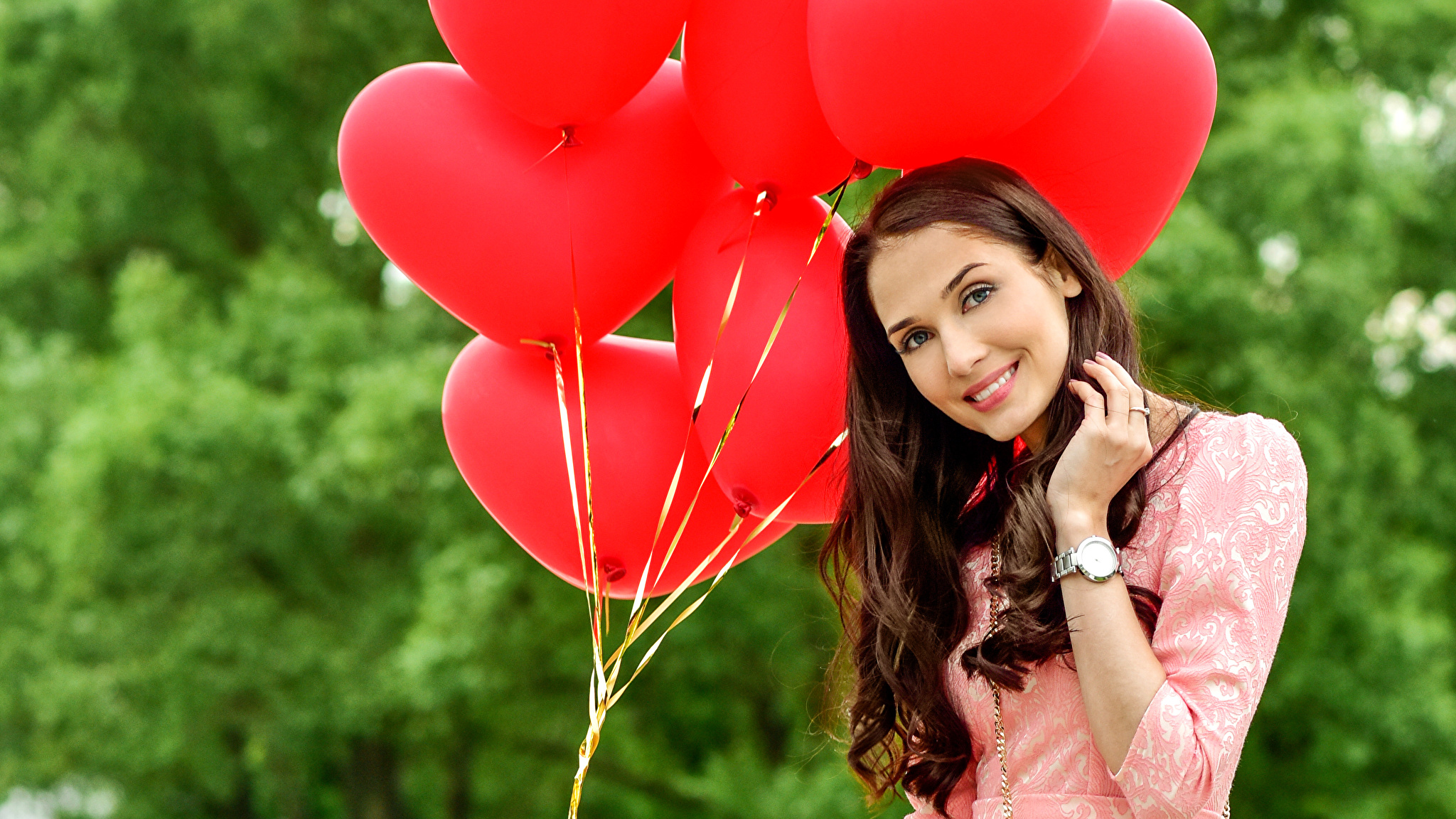 Песня сердца улыбаться. Девушка с шариками. Фотосессия с воздушными шарами. Фотосессия с шариками. Фотосет с воздушными шарами.