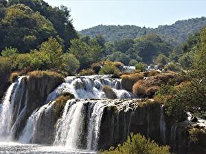 Обои Хорватия Водопады Парки Речка Krka national Park, river Krka Природа